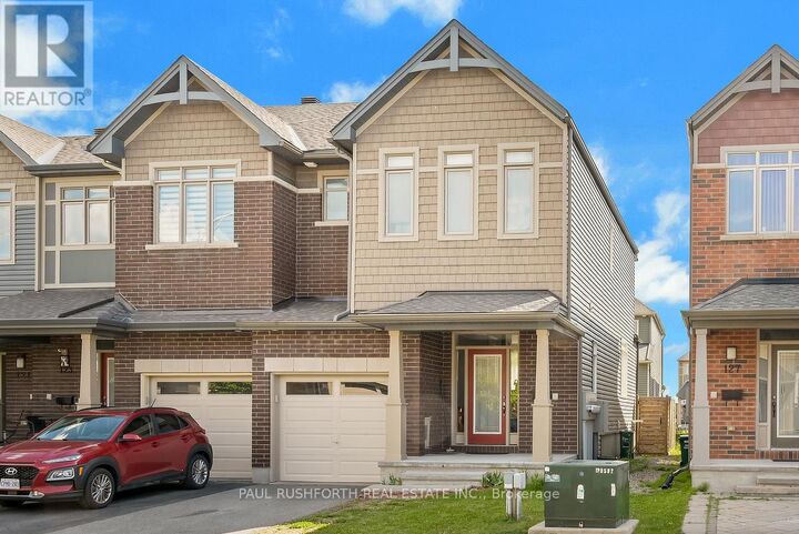 Property Photo:  125 Overberg Way  ON K2S 0V9 