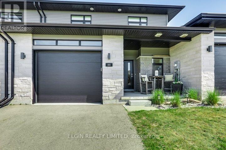 Property Photo:  88 Rowe Avenue  ON N0M 1S0 