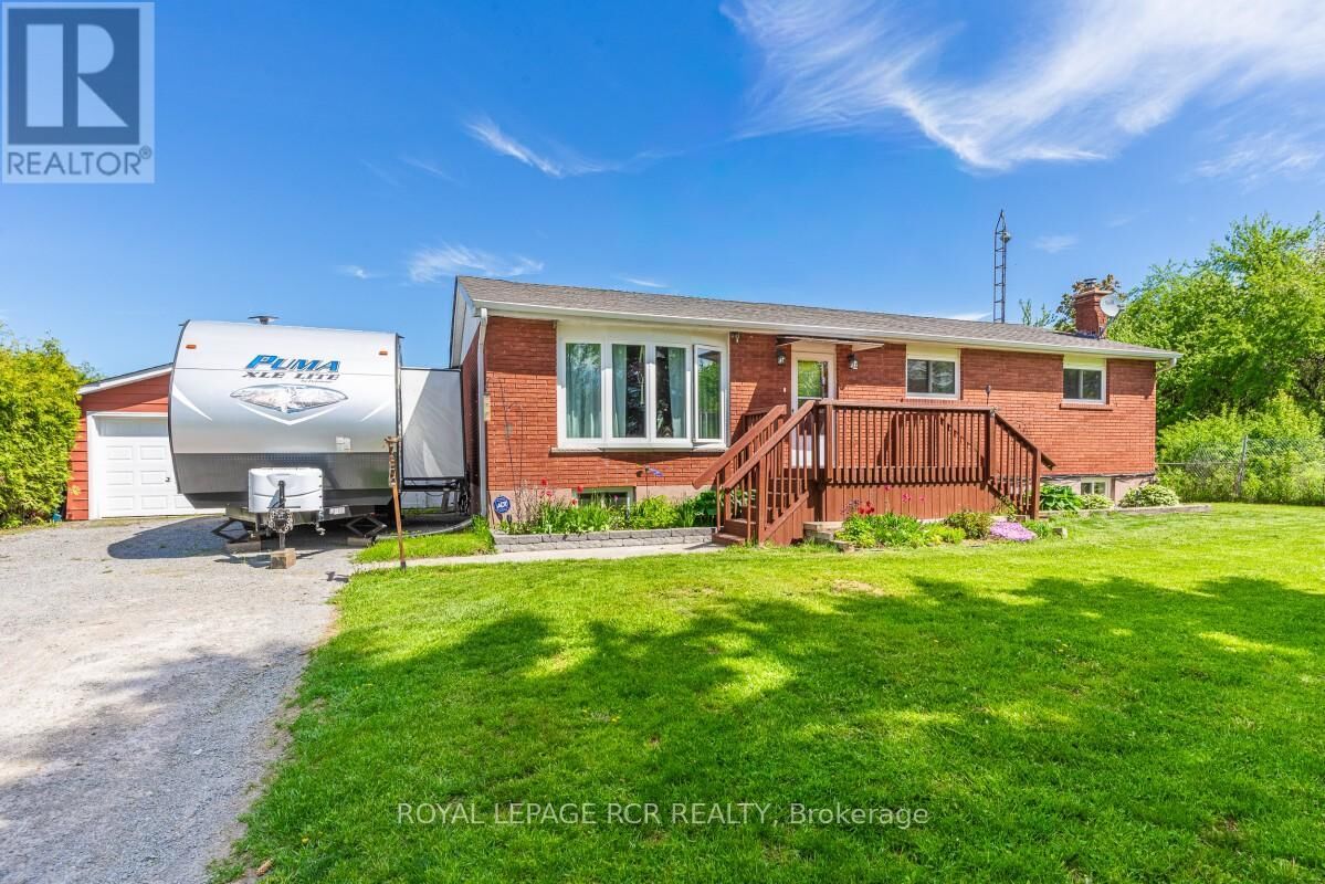 Property Photo:  2872 Sunset Drive  ON L0K 1B0 