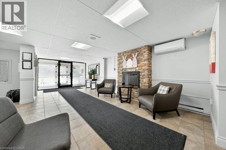 Property Photo:  64 Benton Street 506  ON N2G 4L9 