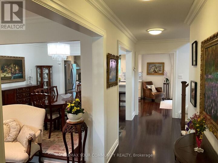 Property Photo:  111 Springhead Gardens  ON L4C 5C3 