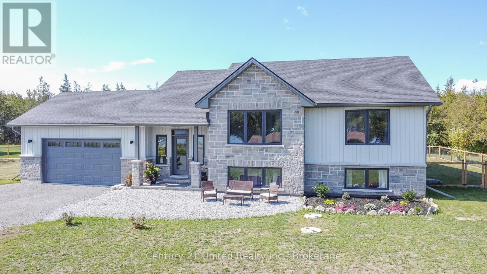 Property Photo:  6690 County Road 50  ON K0L 1L0 