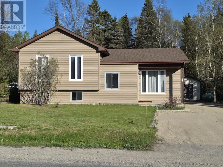 59 Hemlo Drive — photo 1
