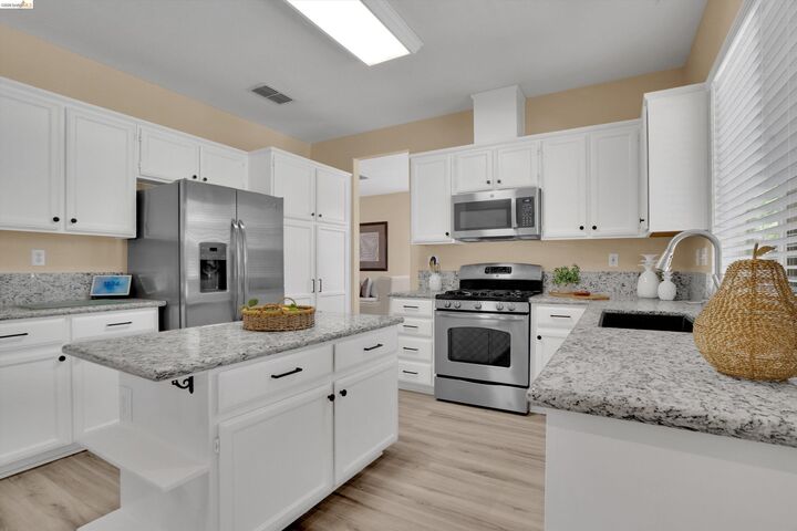Property Photo:  1109 Mill Creek Way  CA 94513 