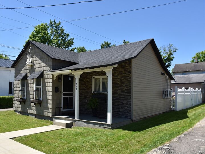Property Photo:  313 N First Street  PA 16354 