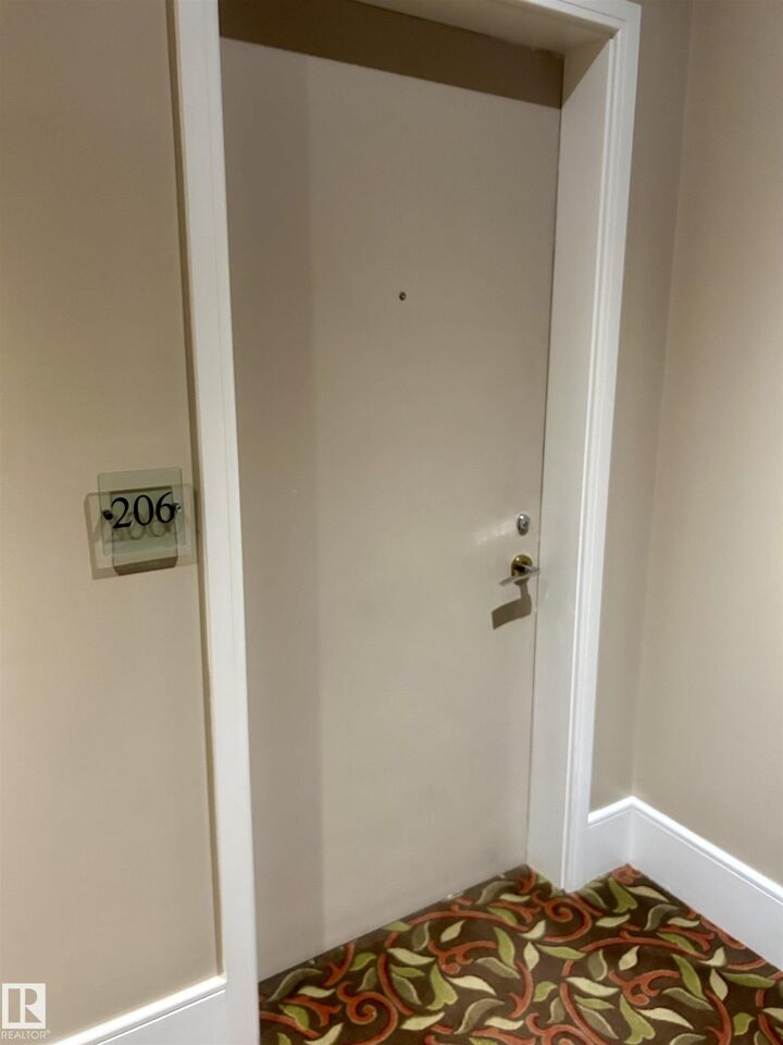 Property Photo:  11415 100 Avenue NW 206  AB T5K 0J5 