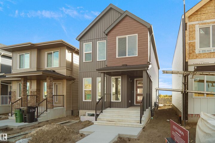 Property Photo:  18976 28 Avenue NW  AB T5Y 4G2 