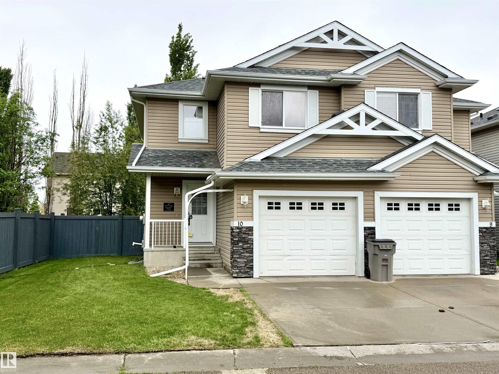 Property Photo:  5101 Soleil Boulevard 10  AB T4X 0E3 