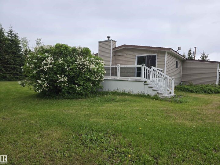Property Photo:  465051 Rge Road 41  AB T0C 2X0 
