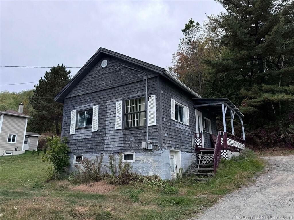 Property Photo:  9 Veniot Street  NB E3V 1K9 