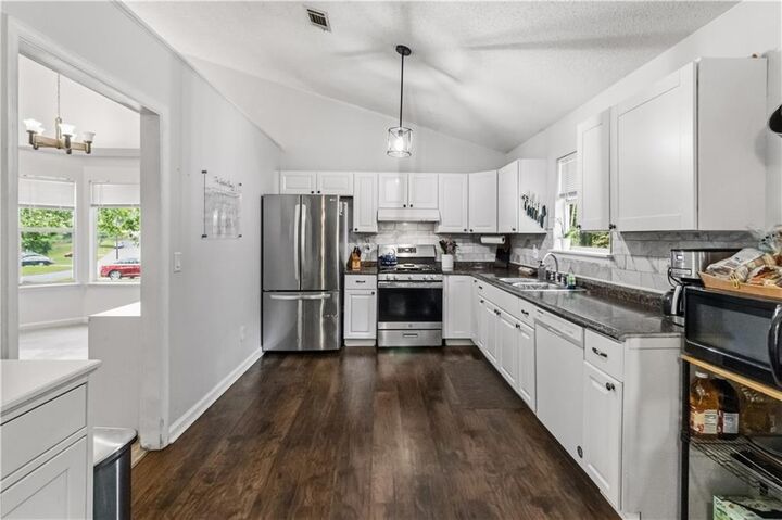 Property Photo: 1405 Chelsea Downs Lane NE GA 30013