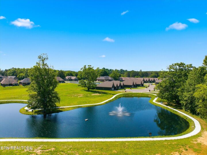 Property Photo:  224 Lake View Point  TN 37329 
