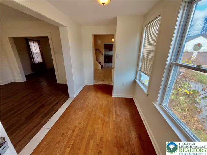 Property Photo:  2955 Middletown Road  PA 18020 