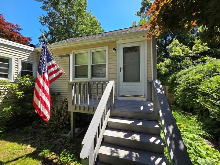 Property Photo:  19 Ravina Road  NY 12563 