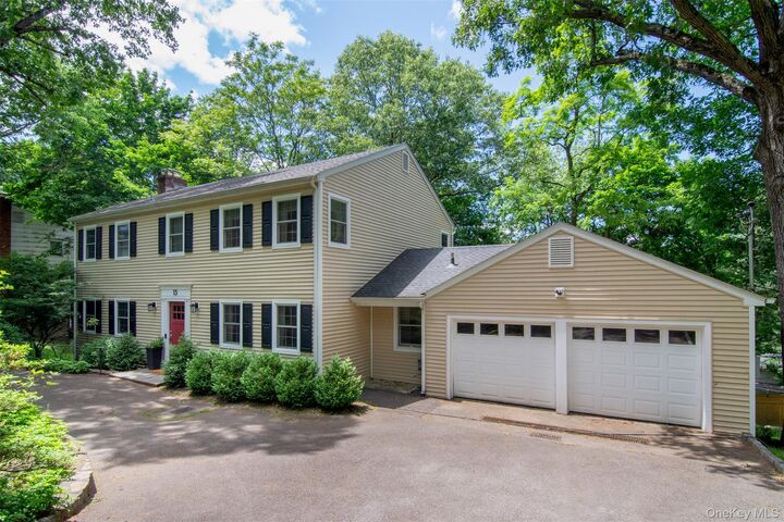 Property Photo:  13 Janet Terrace  NY 10533 