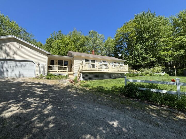 Property Photo:  281 Mt Ephraim Road  ME 04974 