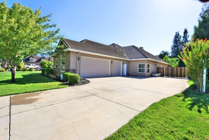 Property Photo: 13970 Islandview Way CA 95690
