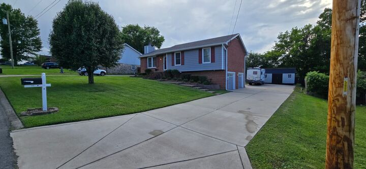 Property Photo:  113 Overlook Dr  TN 37075 