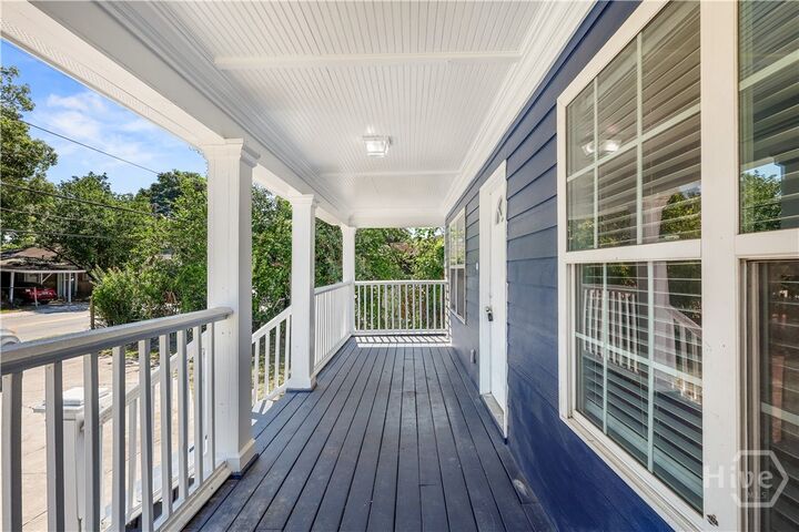 Property Photo: 515 Staley Avenue GA 31405