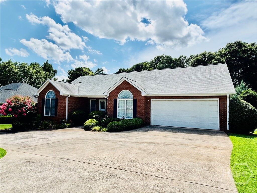 Property Photo:  740 Saint Ives Lane  GA 30606 