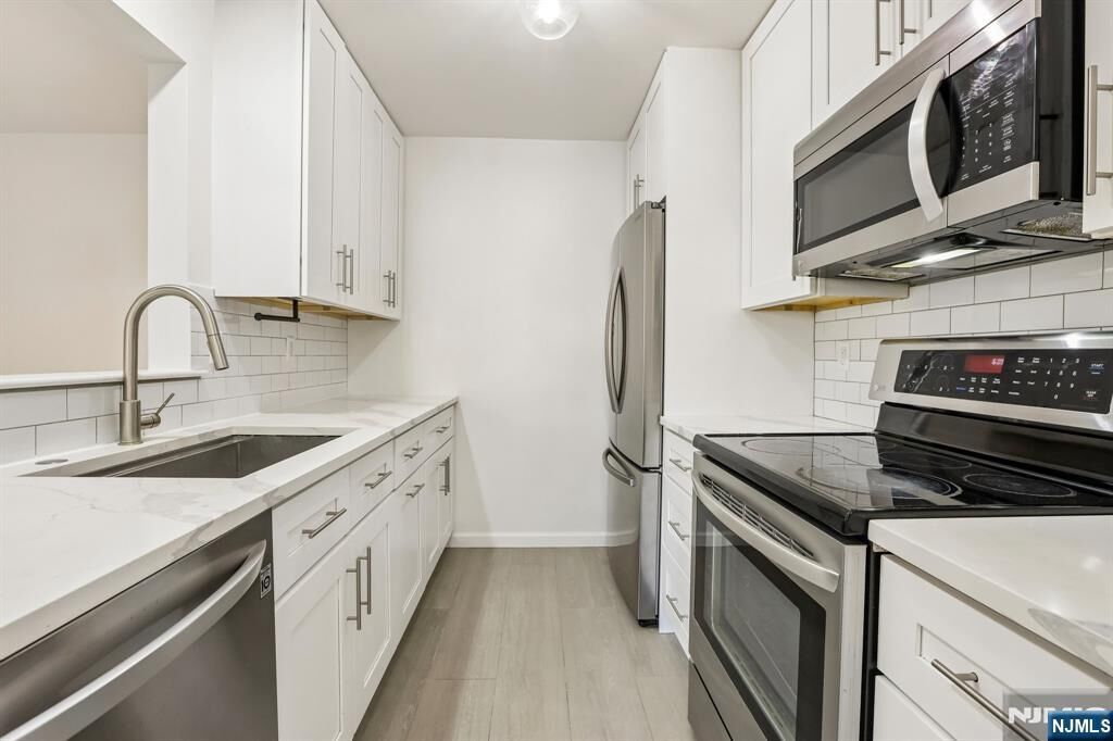 Property Photo: 100 Crown Court 471 NJ 07020