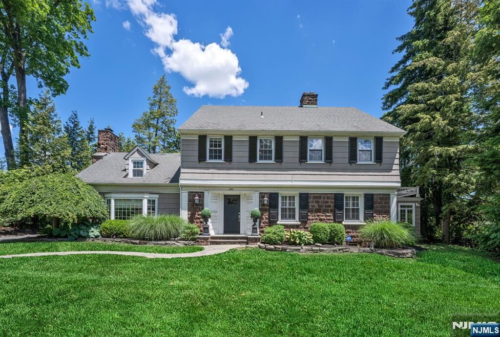 Property Photo: 243 Hempstead Road NJ 07450