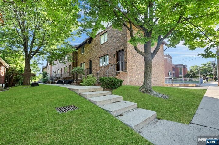 Property Photo:  66 Grant Avenue C  NJ 07628 