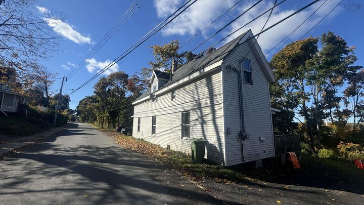 Property Photo: 264 High Street NS B2H 2P1