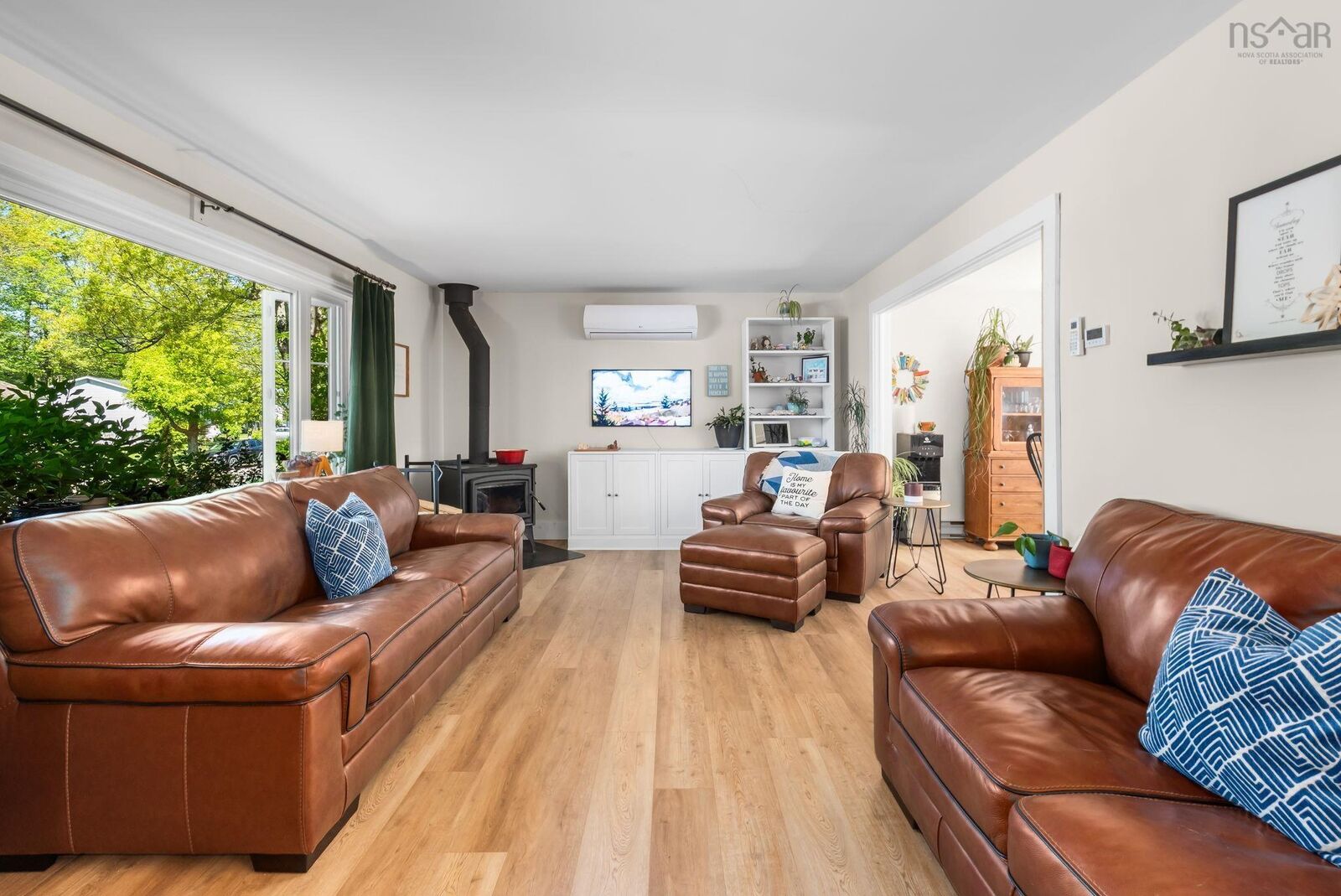 Property Photo:  82 Hirtle Drive  NS B4V 3N6 