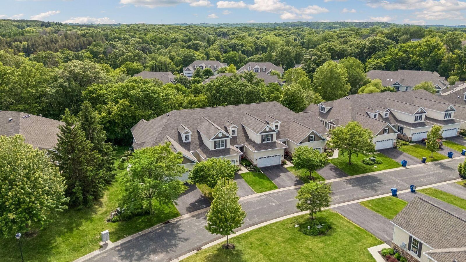 Property Photo:  1454 Steeplechase Lane 18  MN 55122 