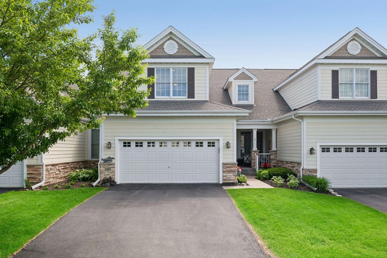 Property Photo:  1454 Steeplechase Lane 18  MN 55122 