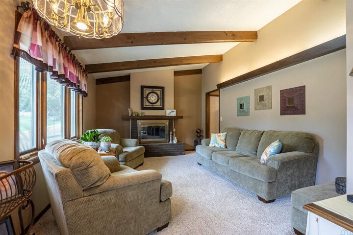 Property Photo:  629 N Lynn Dr  IA 51031 