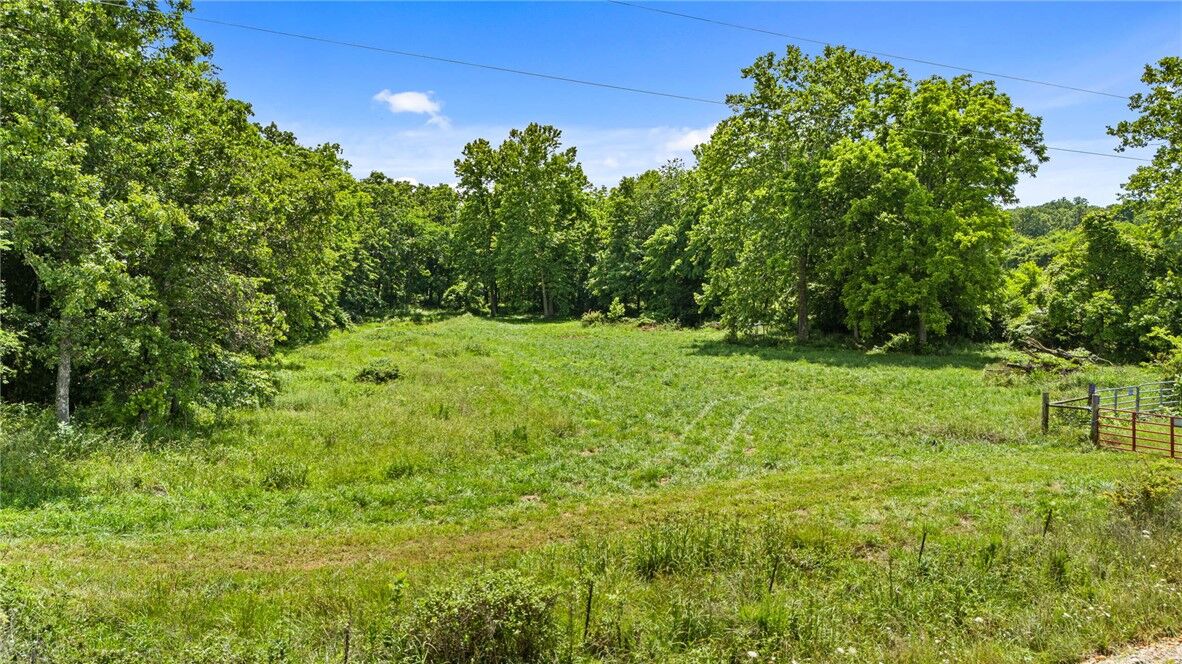 Property Photo:  17681 Peterson Road  AR 72734 