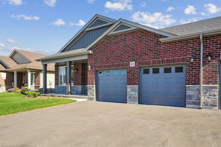 Property Photo:  10 Michelle'S Way  ON N0A 1H0 