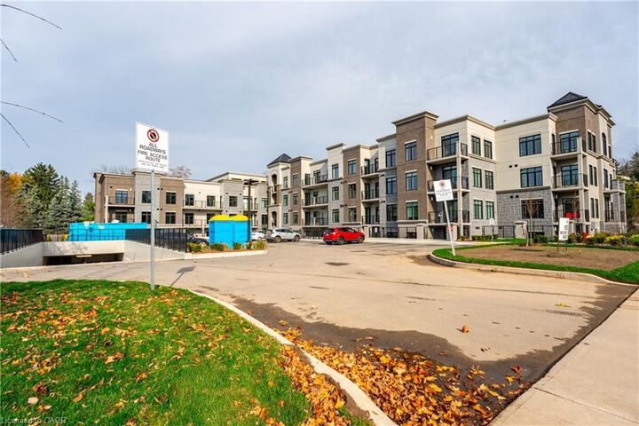 Property Photo:  153 Wilson Street W 319  ON L9G 1N4 