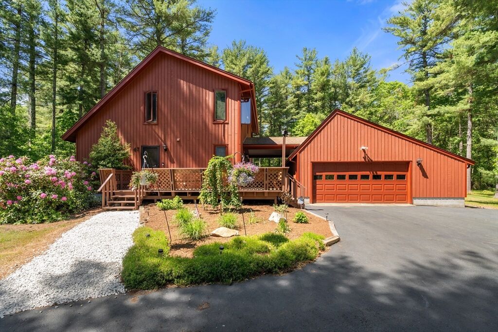 Property Photo:  47 Walnut Plain Rd  MA 02770 