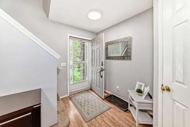 Property Photo:  15 Citadel Meadow Crescent NW  AB T3G 4Z1 