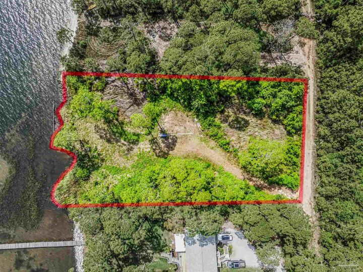 Property Photo: 000 Kestrel Trce FL 32563