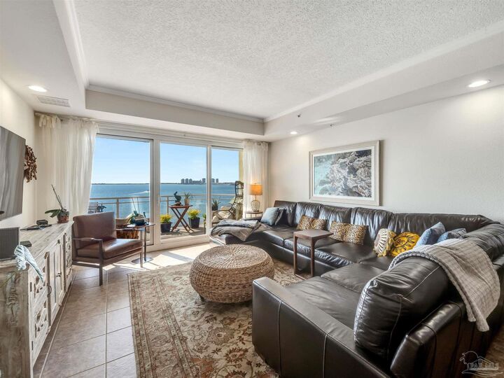 Property Photo:  8747 Navarre Pkwy 404  FL 32566 
