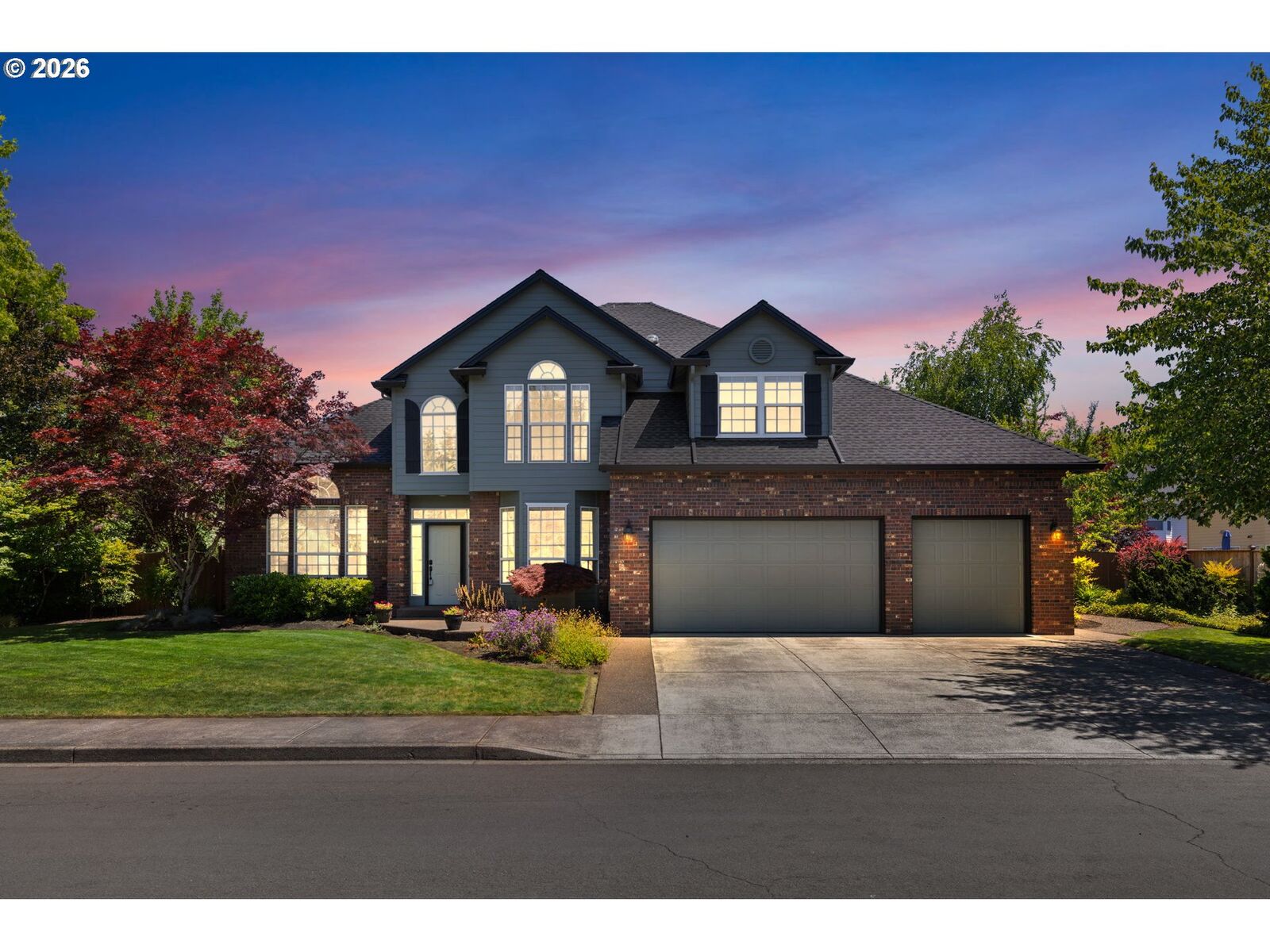 Property Photo:  13709 NE 47th Ave  WA 98686 