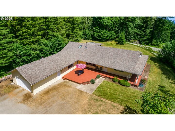 Property Photo:  36753 NE 212th Ave  WA 98675 