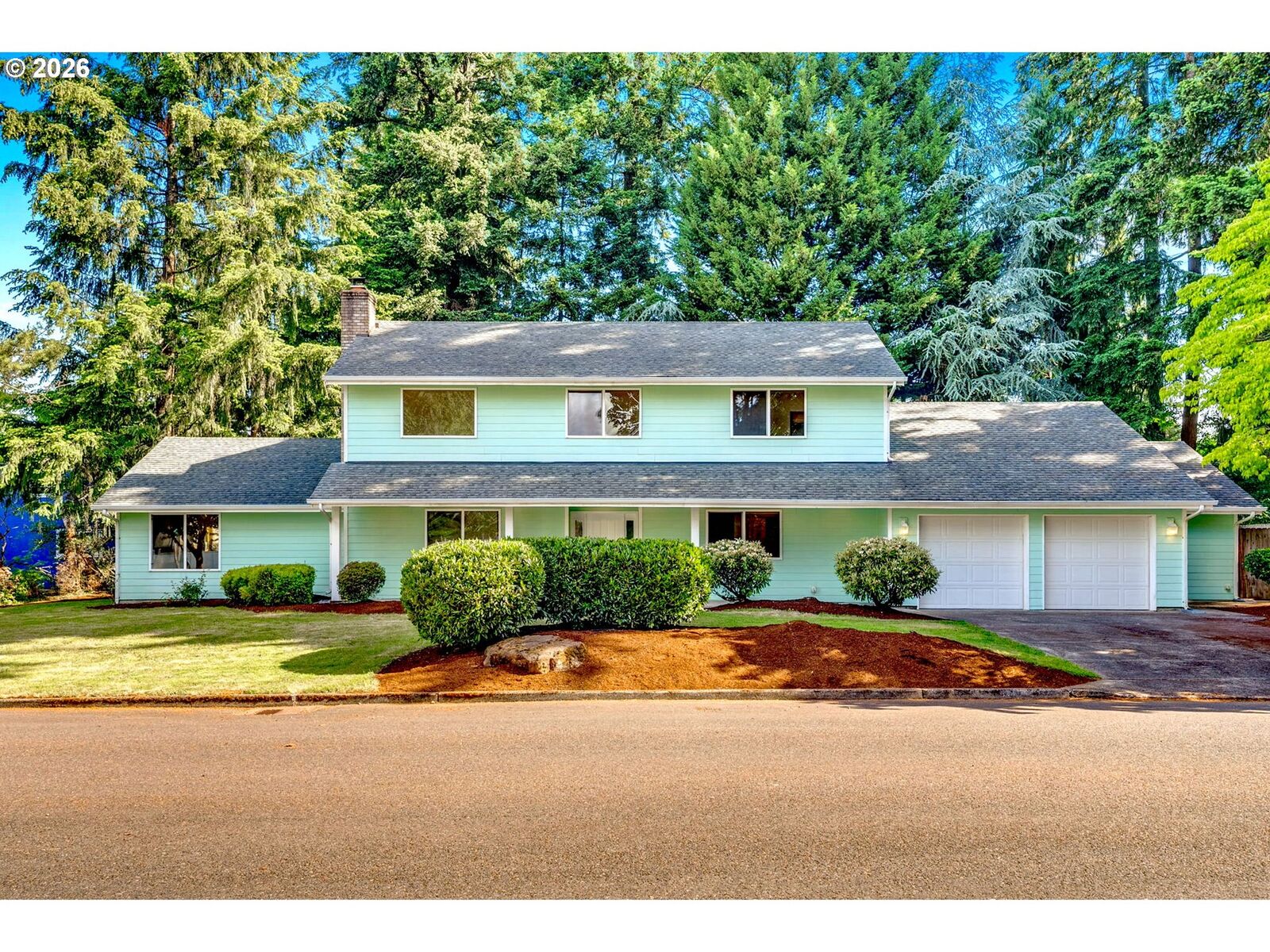 Property Photo: 13500 NE 21st St WA 98684