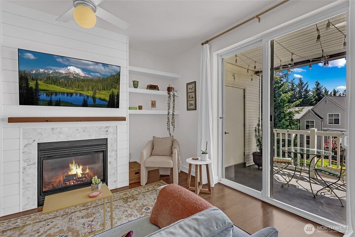 Property Photo: 23420 SE Black Nugget Rd A204 WA 98029