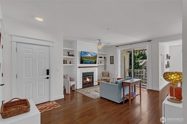 Property Photo:  23420 SE Black Nugget Rd A204  WA 98029 