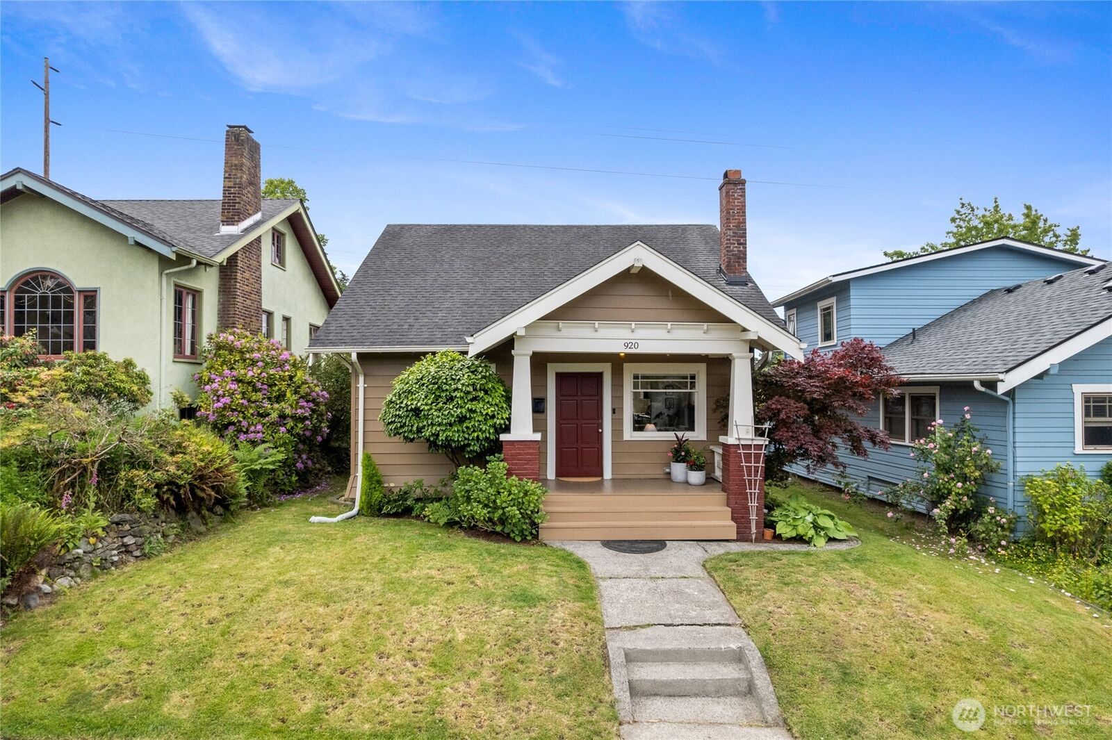 Property Photo: 920 N Sheridan Avenue WA 98403
