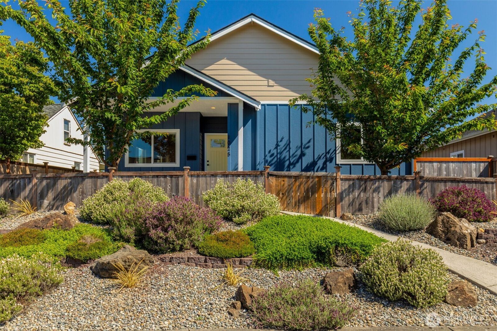 Property Photo:  1025 S 59th Street  WA 98408 
