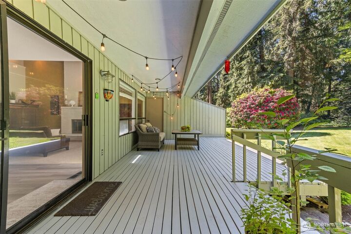 Property Photo:  909  30th Street NW 2C  WA 98335 