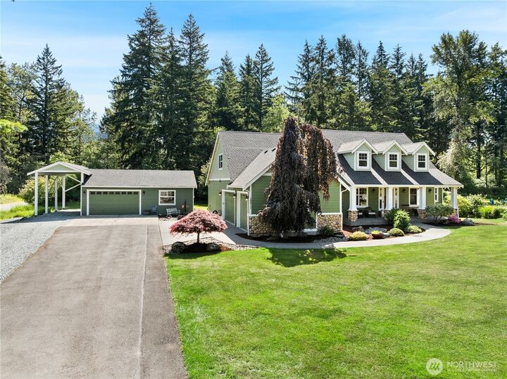 Property Photo: 16011 126th Avenue E WA 98374