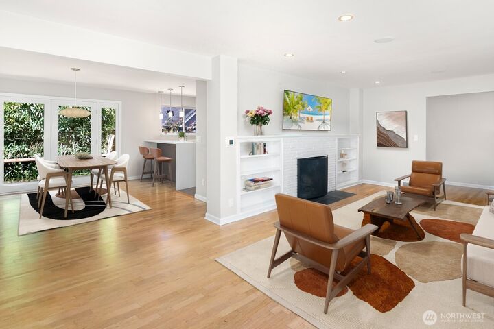 Property Photo:  2904 W Tilden Street  WA 98199 