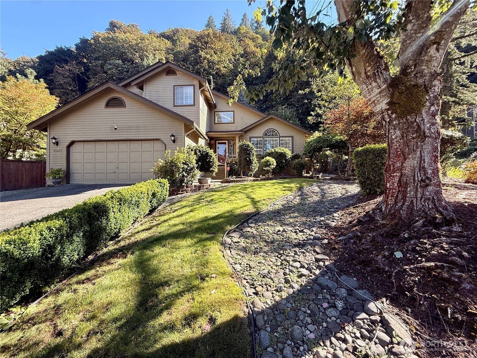 Property Photo:  15827 SE 156th Court  WA 98058 